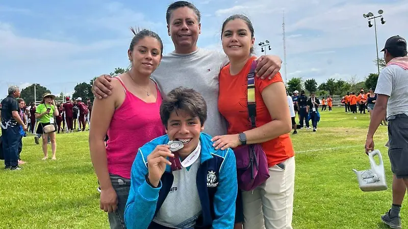 Con su familia